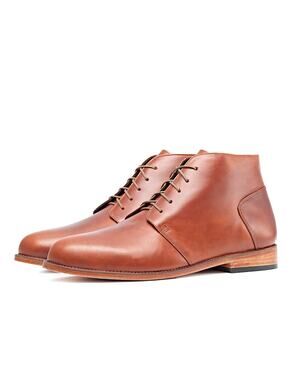 NISOLO EVERYDAY CHUKKA BOOT TOBACCO 12 M